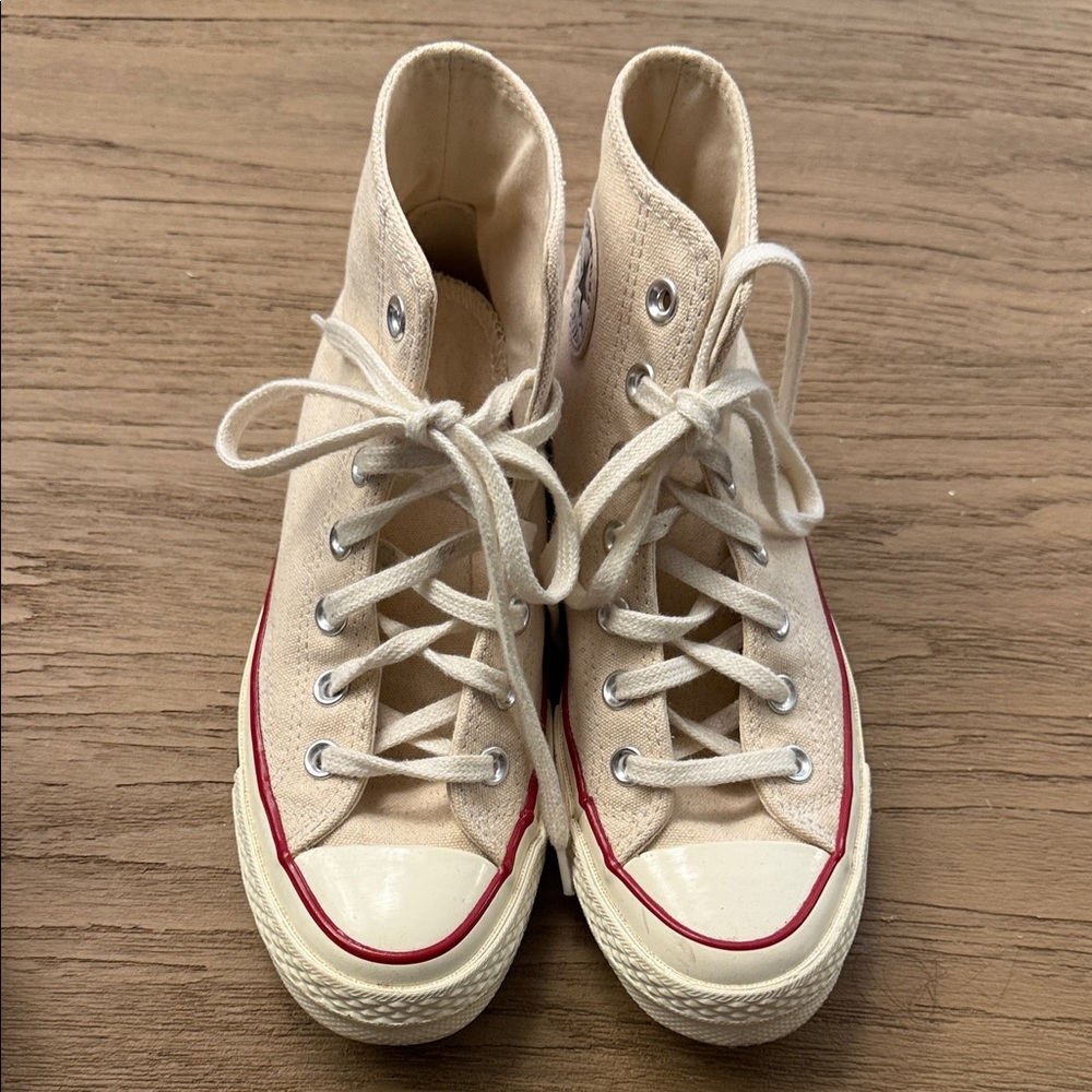 High-Top Converse Chuck 70
